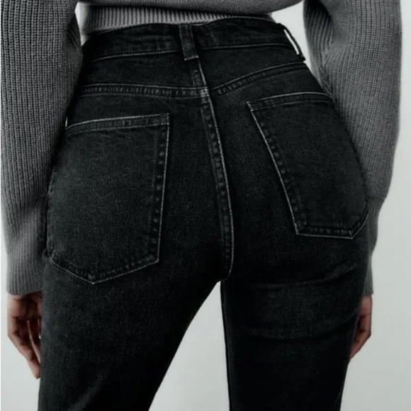 Zara Stovepipe Jean in Black Size 4 - Picture 3 of 6